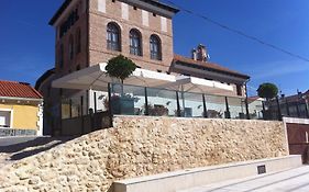 Jardin de la Abadia, Arroyo de la Encomienda